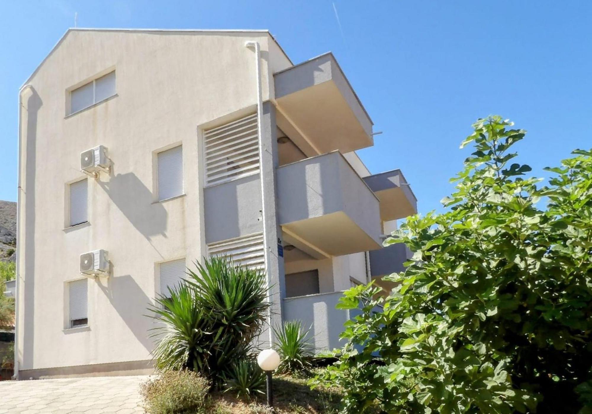 Apartments Sv. Jelena 1 Pag Town Dış mekan fotoğraf